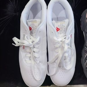 Reebok worn only 2 hours size 10